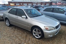 Lexus IS 200 2.0