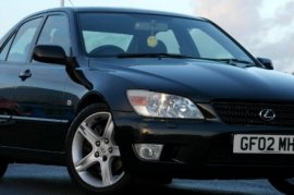 Lexus IS 200 2.0