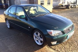 Lexus IS 200 2.0