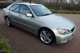 Lexus IS 200 2.0