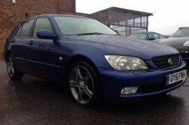 Lexus IS 200 2.0