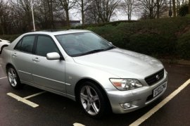 Lexus IS 200 2.0