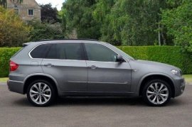 BMW X5 4.8