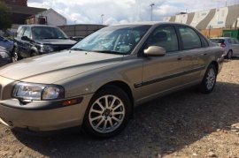 Volvo S80 2.4