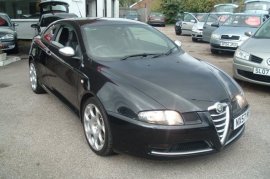 Alfa Romeo GT 2.0