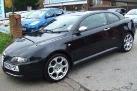 Alfa Romeo GT 2.0